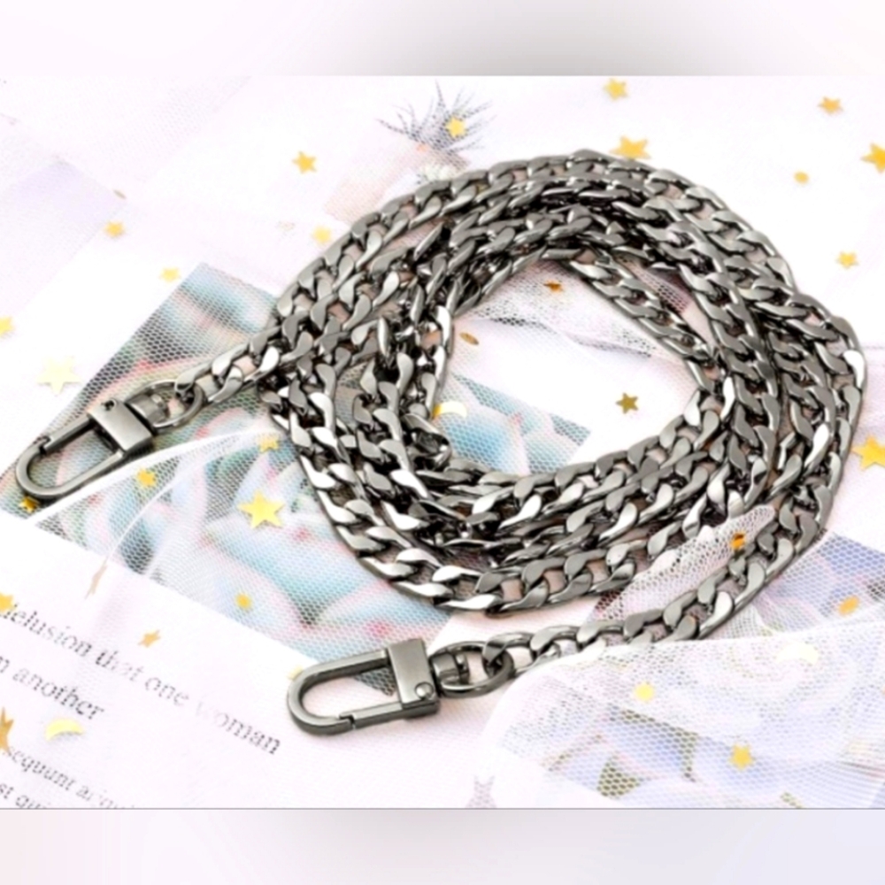 LAST💫ONE! Gunmetal Crossbody Chain